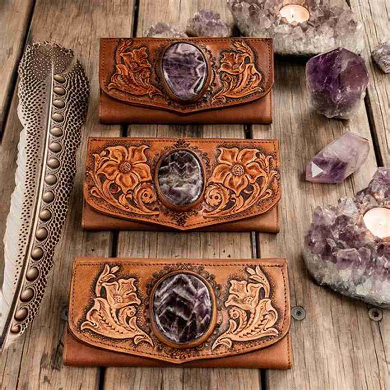 Beautiful Leather Wallet With Intricate Detailing Fantastic Leather Crafts: Gorgeous Leather Projects You Can Do