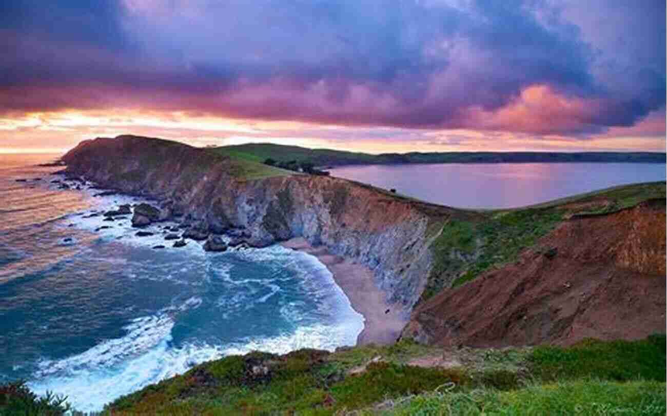 Discover The Beauty Of Point Reyes National Seashore Hiking The San Francisco Bay Area: A Guide To The Bay Area S Greatest Hiking Adventures (Regional Hiking Series)