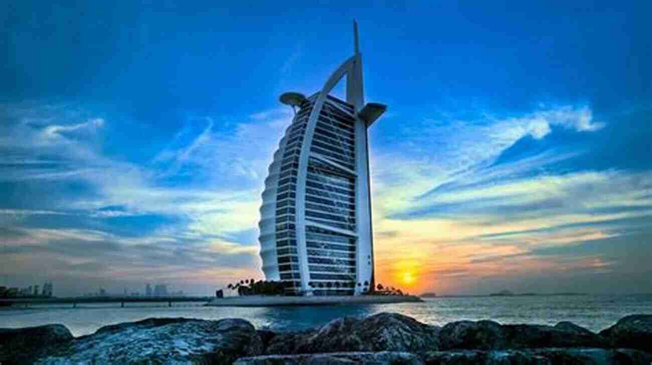 Dubai, United Arab Emirates A City Of Extravagance And Modern Marvels Tour The Cruise Ports: Key West And The Florida Keys: Senior Friendly (Touring The Cruise Ports)