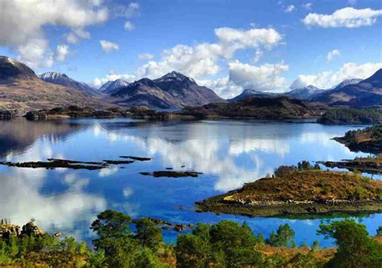 Explore The Stunning Scottish Highlands Greater Than A Tourist Poole Dorset United Kingdom: 50 Travel Tips From A Local (Greater Than A Tourist United Kingdom)