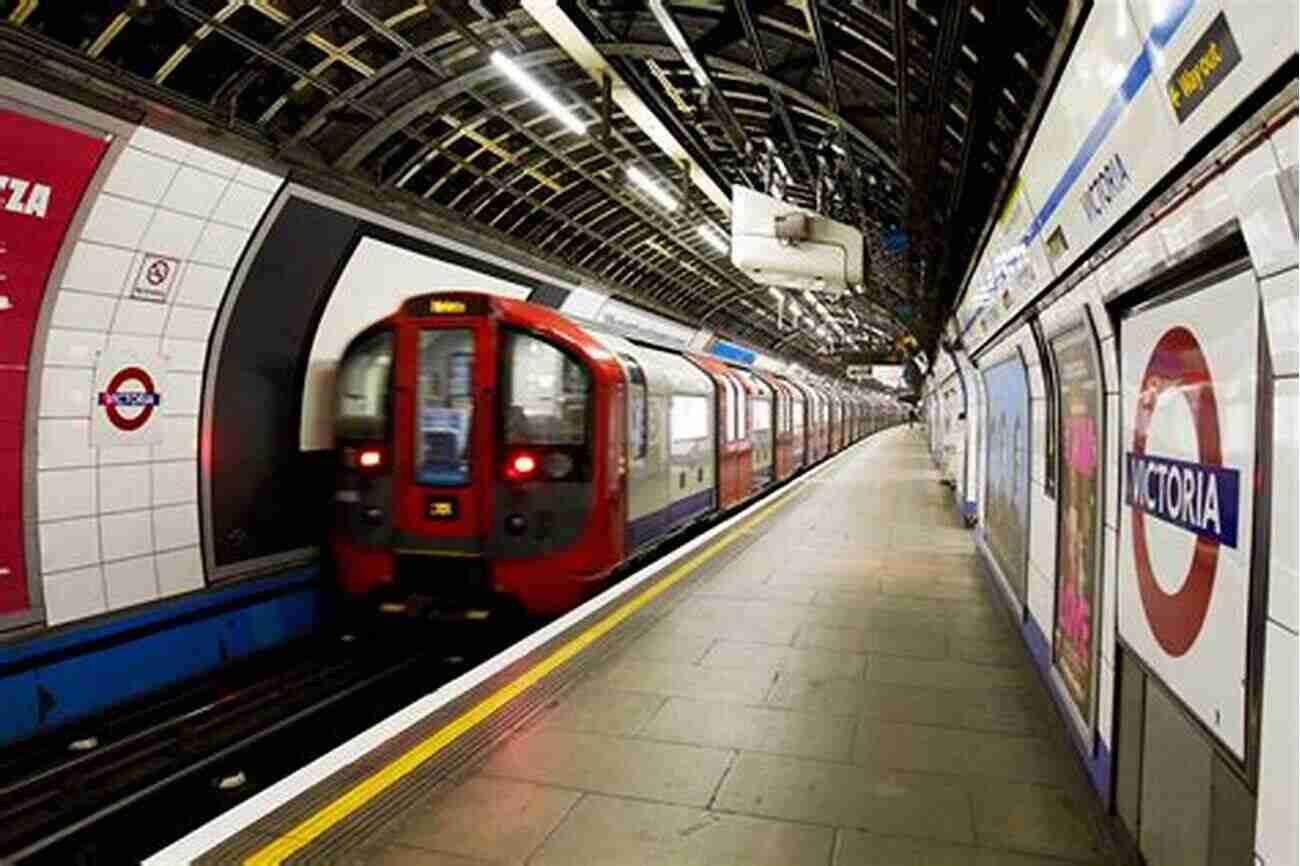 Picture Of London Underground London On Two Wheels: 25 Handpicked Rides To Make The Most Out Of The City (Transport For London)