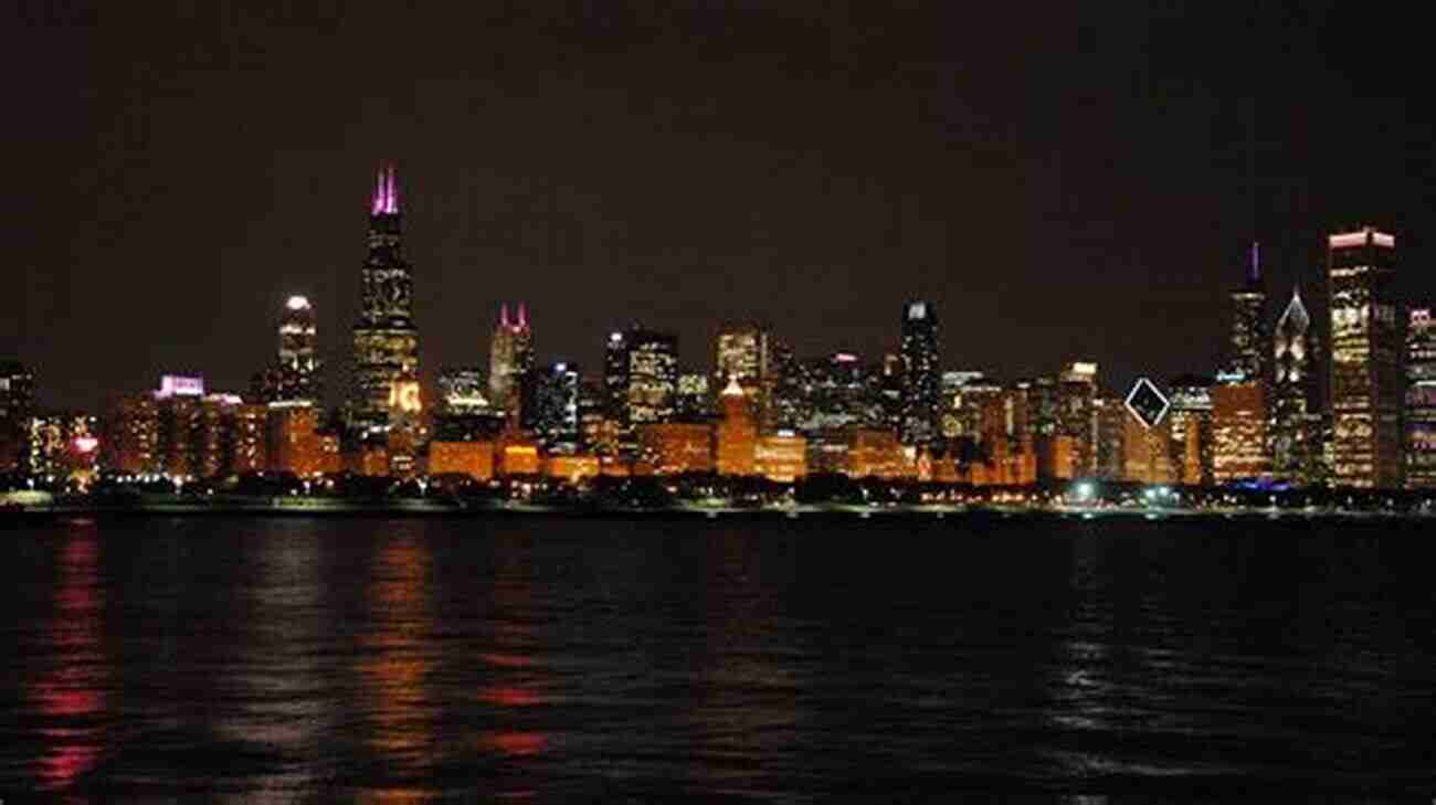 Stunning Chicago Skyline At Night Not For Tourists Guide To Chicago 2022