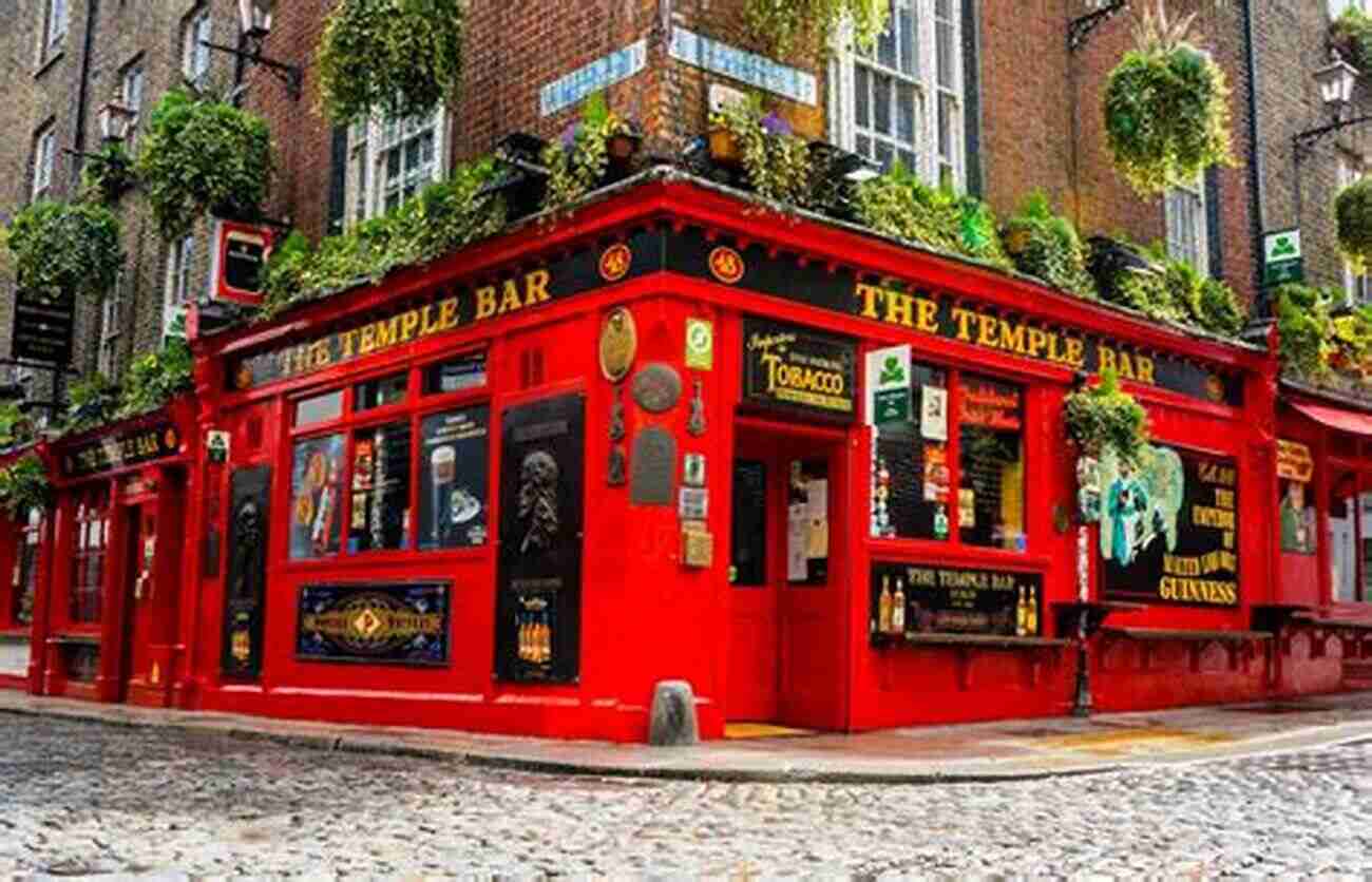 Temple Bar 20 Things To Do In Dublin Before You Go For A Pint: A Guide To Dublin S Top Attractions